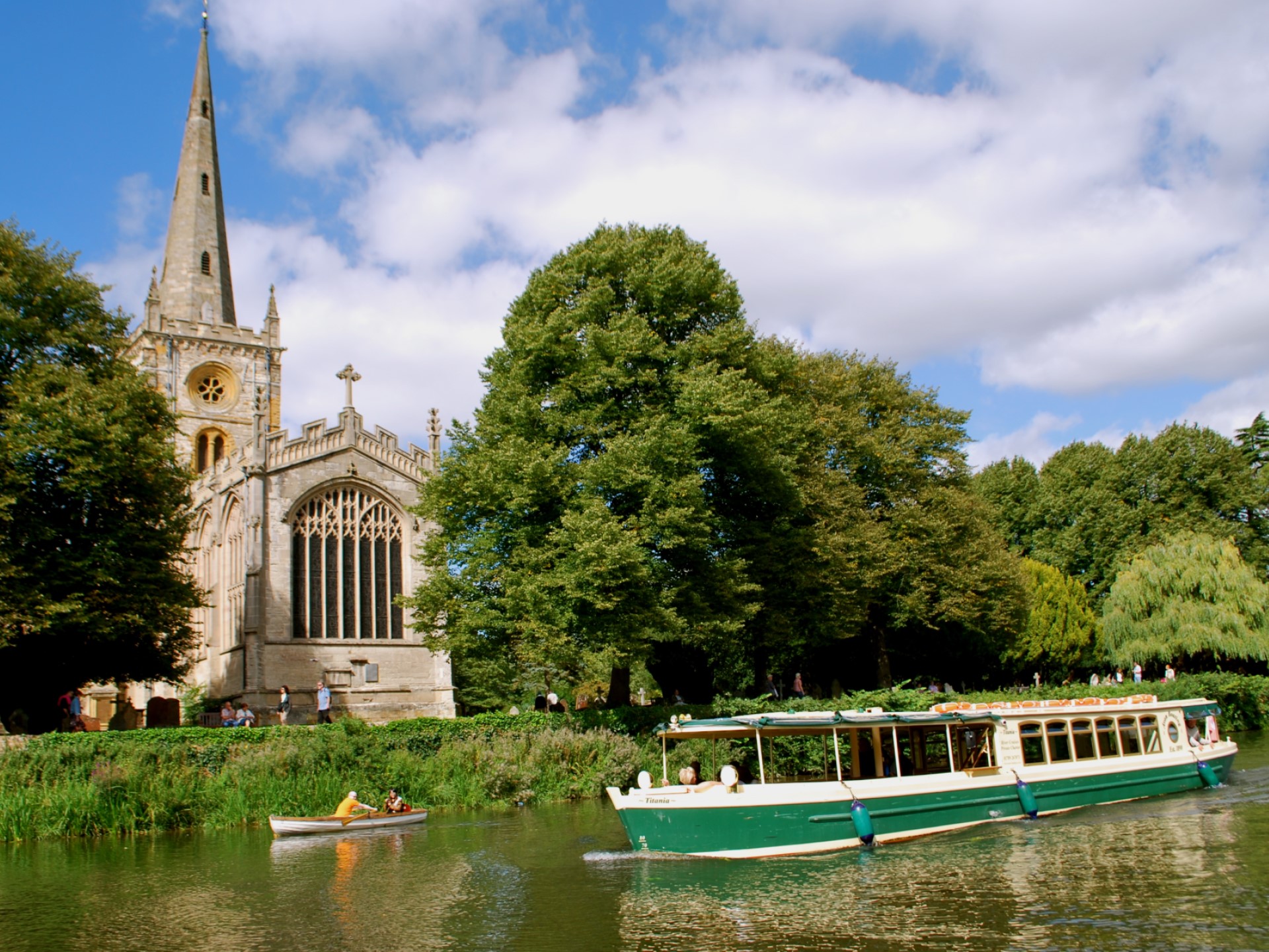 Holy Trinity Church and the River Avon in Stratford-upon-Avon